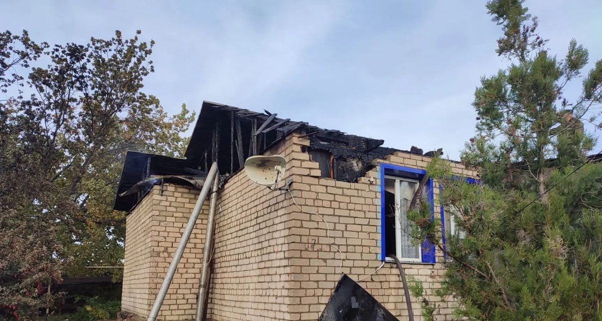 За сутки в области произошло 19 пожаров, в Балакове мужчина получил ожоги